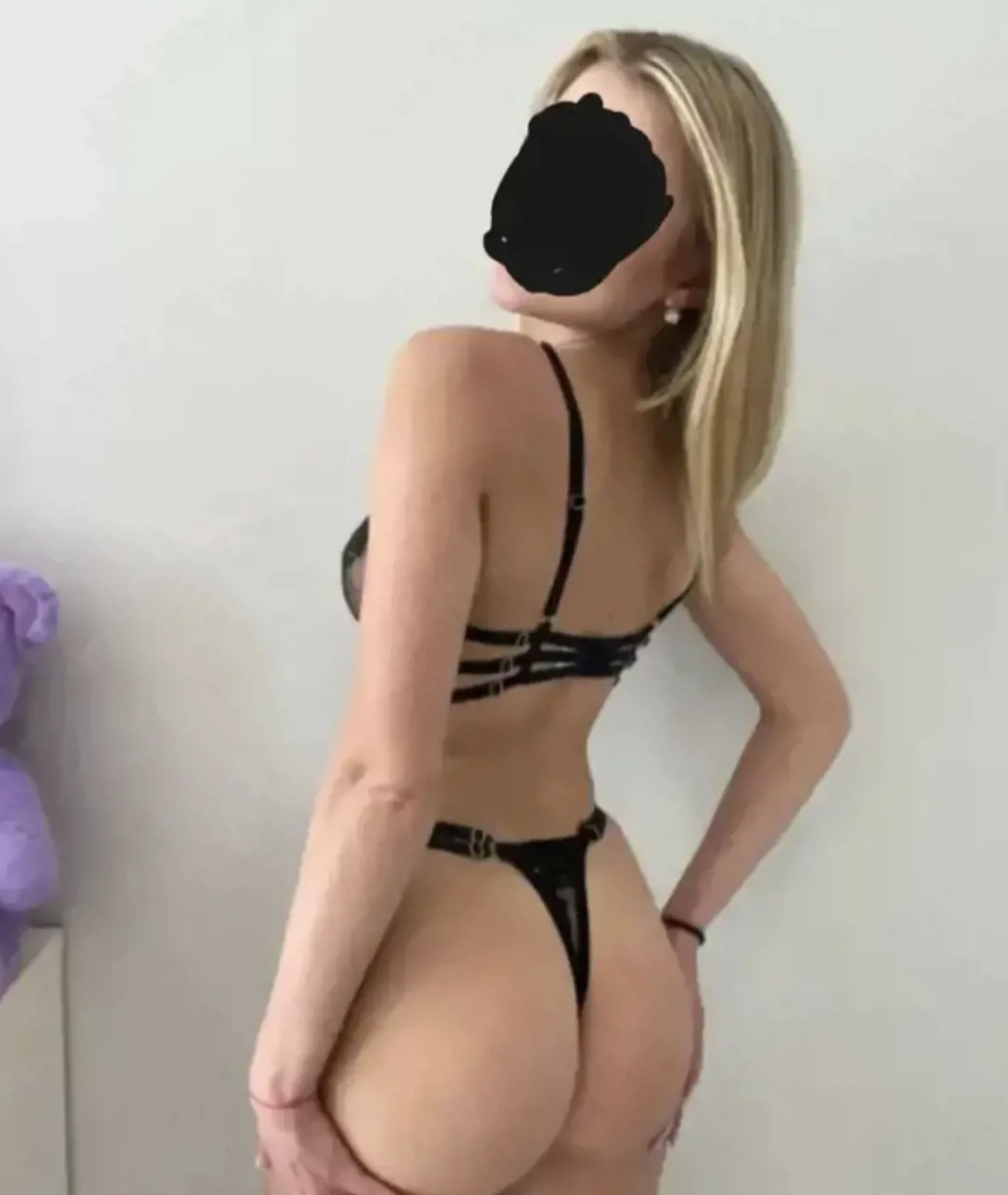 Bună , sunt nouă in zona