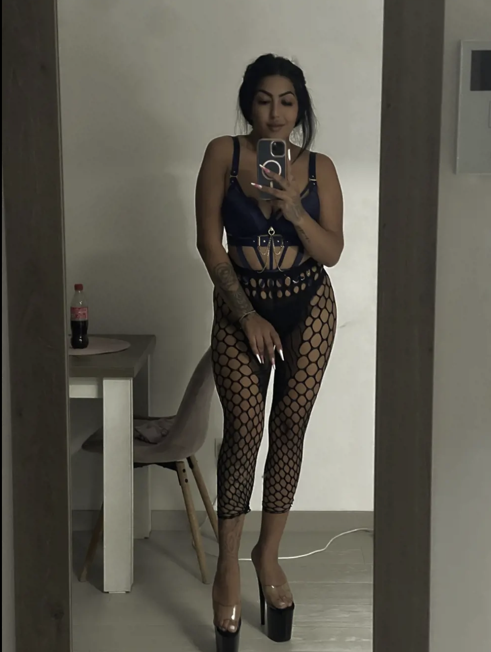 Non stop, aștept telefonul tău oricând